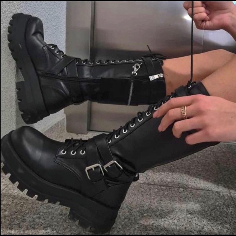 ZARA Lace Up Tall Combat Boots Black with zipper pocket tags attached